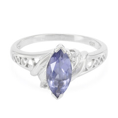 Anillo en plata con Iolita de Madagascar