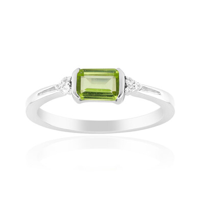 Anillo en plata con Peridoto