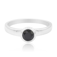 Anillo en plata con Diamante negro