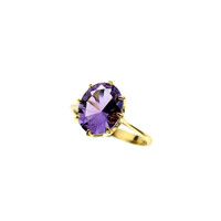 Anillo en oro con Amatista