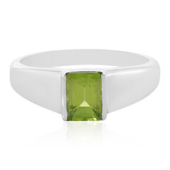 Anillo en plata con Peridoto