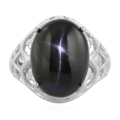 Anillo en plata con Diópsido estrella de la India