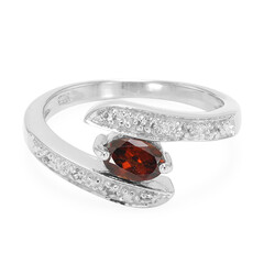 Anillo en plata con Granate Hesonita