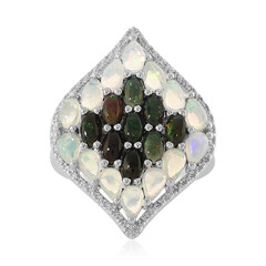 Anillo en plata con Ópalo de Welo