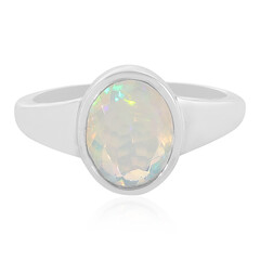 Anillo en plata con Ópalo de Welo