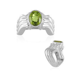Anillo en plata con Peridoto (de Melo)