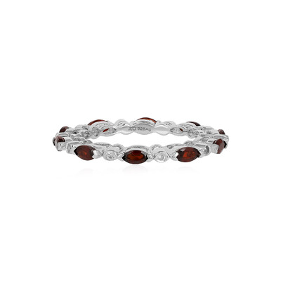 Anillo en plata con Granate de Mozambique