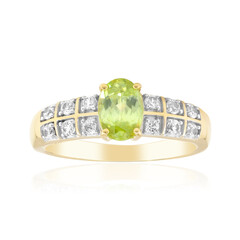 Anillo en oro con Esfena de Capelinha