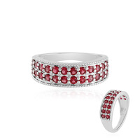 Anillo en plata con Espinela rosa