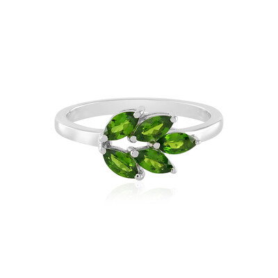 Anillo en plata con Diópsido de Rusia