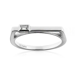 Anillo en plata con Zircón