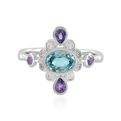 Anillo en plata con Zircón de Ratanak Kirí (Adela Silber)