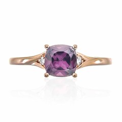 Anillo en oro con Rodolita
