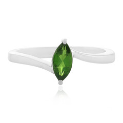 Anillo en plata con Diópsido de Rusia