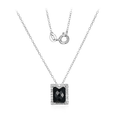 Collar en plata con Ágata negro