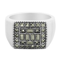 Anillo en plata con Marcasita