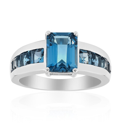 Anillo en plata con Topacio azul de Londres