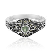 Anillo en plata con Zafiro verde