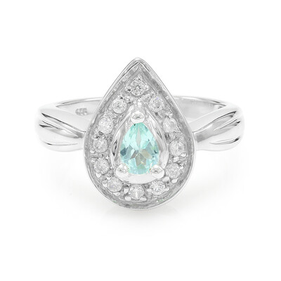 Anillo en plata con Fluorapatita verde