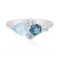 Anillo en plata con Topacio azul cielo