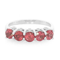 Anillo en plata con Granate de Lindi