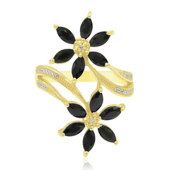 Anillo en plata con Zafiro negro