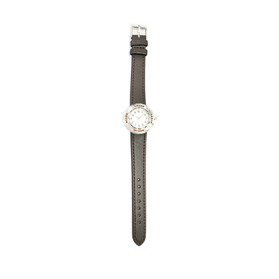 Reloj con Granate de Mozambique