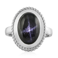 Anillo en plata con Diópsido estrella de la India