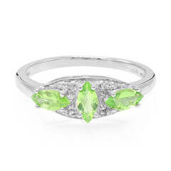 Anillo en plata con Granate Merelani