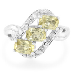 Anillo en plata con Apatita Xia