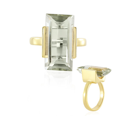 Anillo en plata con Amatista verde