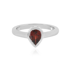 Anillo en plata con Granate de Mozambique