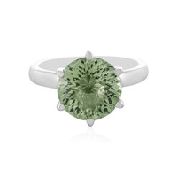 Anillo en plata con Amatista verde