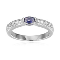 Anillo en plata con Iolita