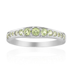 Anillo en plata con Peridoto