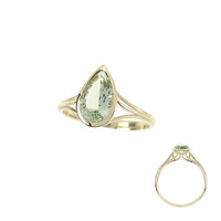 Anillo en oro con Amatista verde