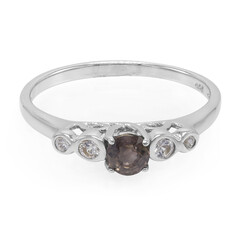 Anillo en plata con Zafiro color cambiante no calentado