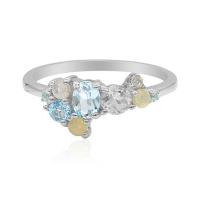 Anillo en plata con Topacio azul cielo