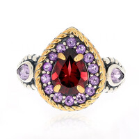 Anillo en plata con Granate de Mozambique