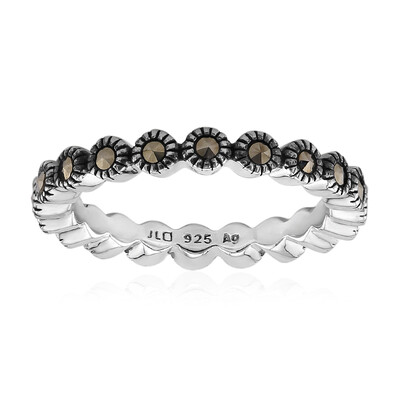 Anillo en plata con Marcasita