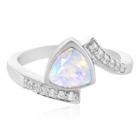 Anillo en plata con Ópalo de Welo