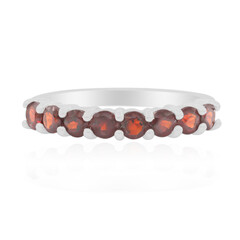 Anillo en plata con Granate de Mozambique