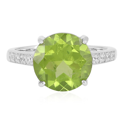 Anillo en plata con Peridoto