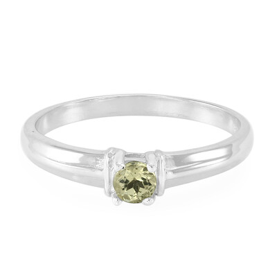 Anillo en plata con Apatita de Limón