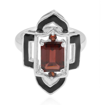 Anillo en plata con Granate de Mozambique