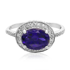 Anillo en plata con Iolita de Ceilán
