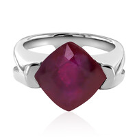 Anillo en plata con Rubí de Madagascar
