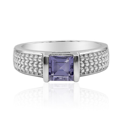 Anillo en plata con Iolita