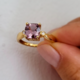 Anillo en oro con Diáspora rosa (AMAYANI)