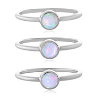 Anillo en plata con Ópalo de Welo